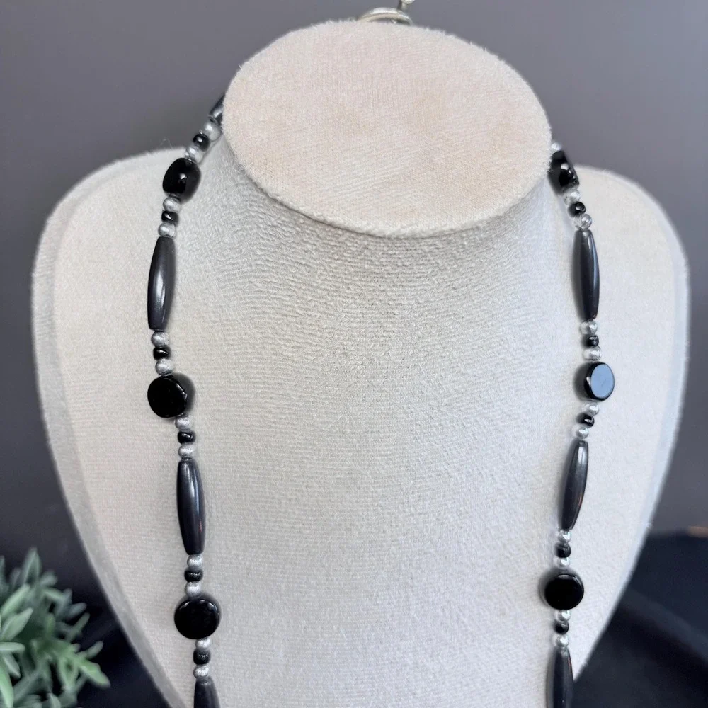Black & Silver Beaded Necklace 22 In | Toggle | Gothic Minimalist | Witchy - Picture 3 of 6